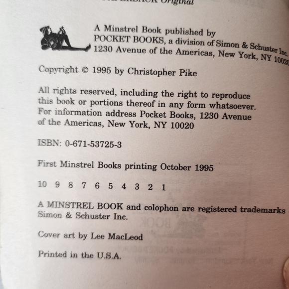 Vintage 90s Christopher Pike Spooksville Paperback Novels Set of 5 - Picture 10 of 12